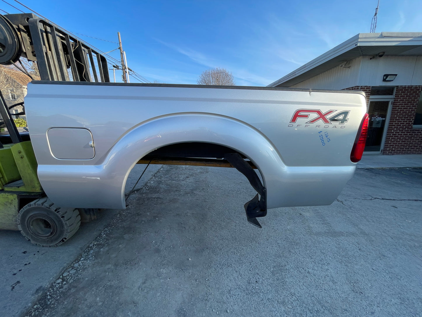 2011-2016 Superduty short bed ingot silver UX #12615