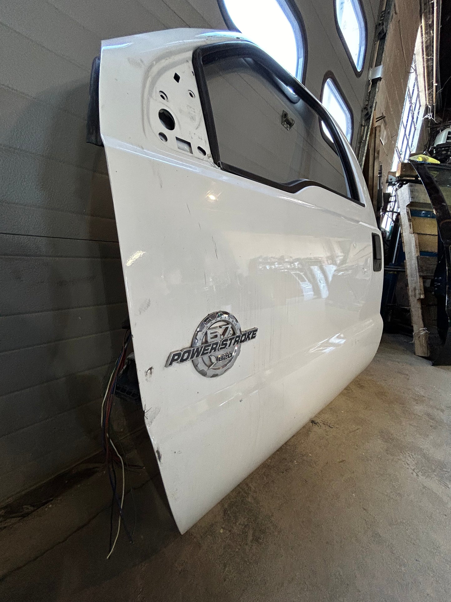 2011-2016 Superduty Driver Front Door Oxford White #12611