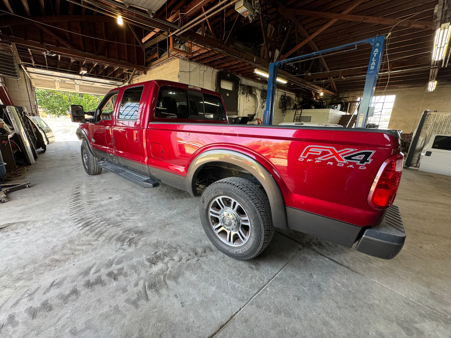 2016 F250 King Ranch 140k miles- Rebuildable