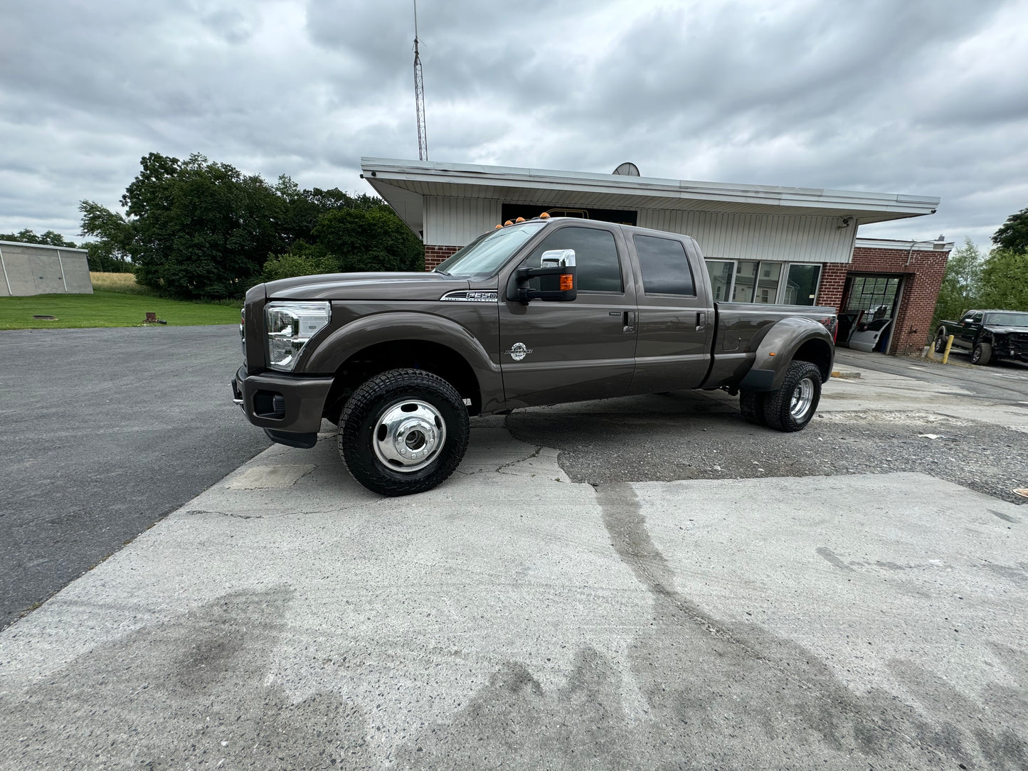 2015 F350 Lariat 157k miles- Reconstructed Title