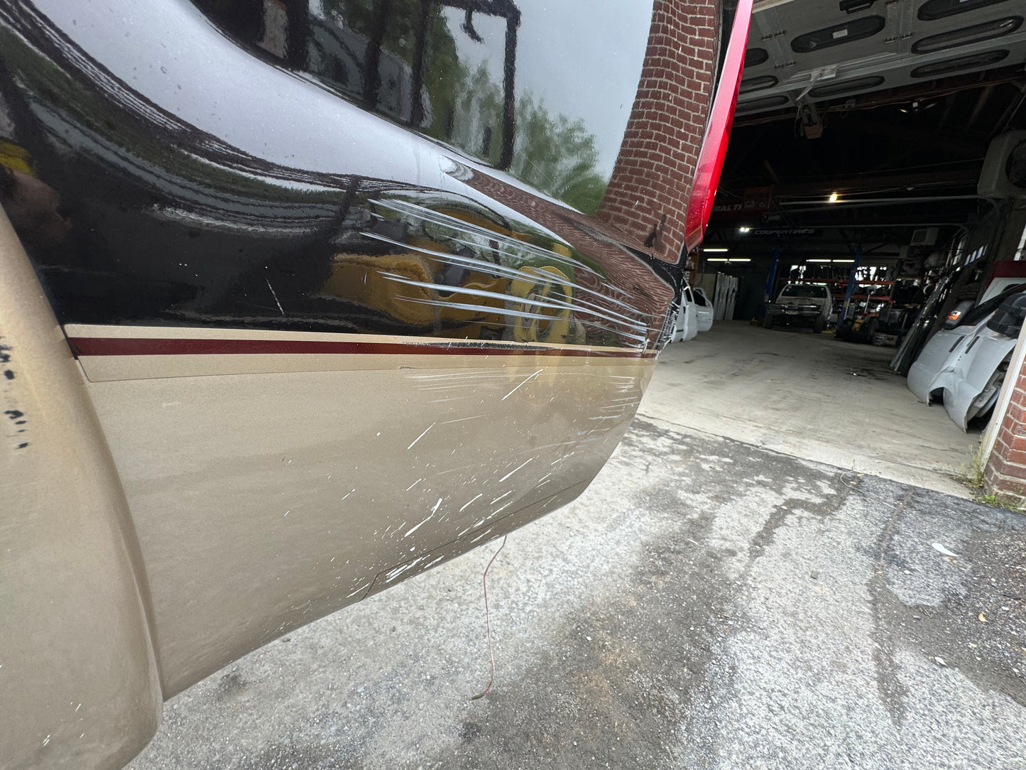 2011-2016 Superduty 6’9” kodiak brown/ adobe pale J1/LQ #12637