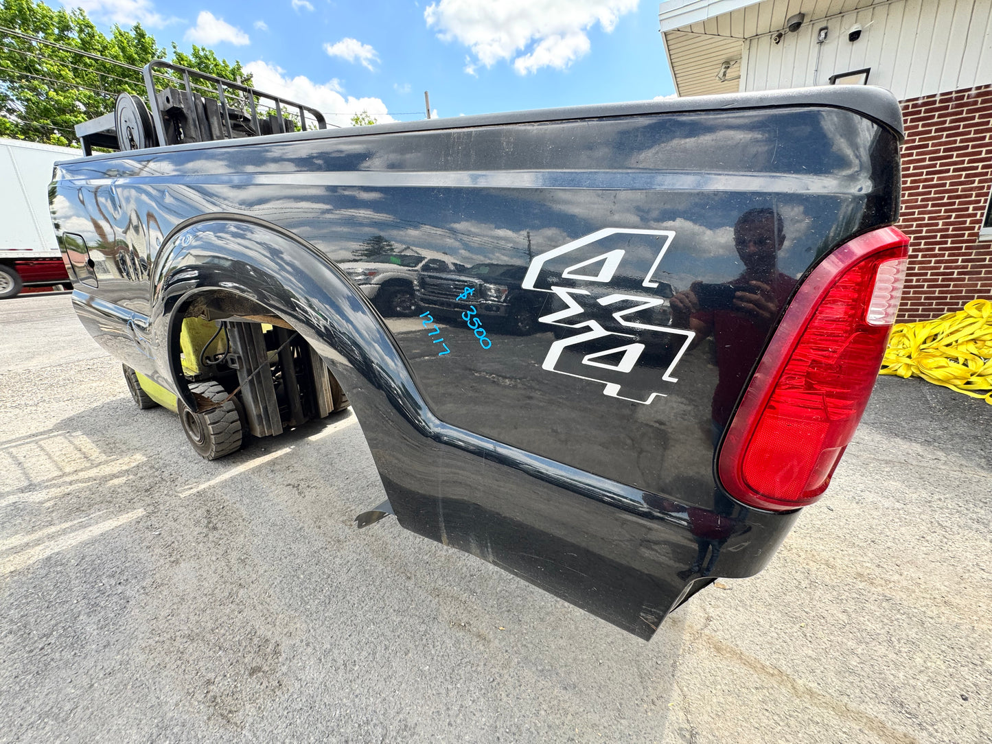 11-16 Superduty 8’ Bed code UH #12717