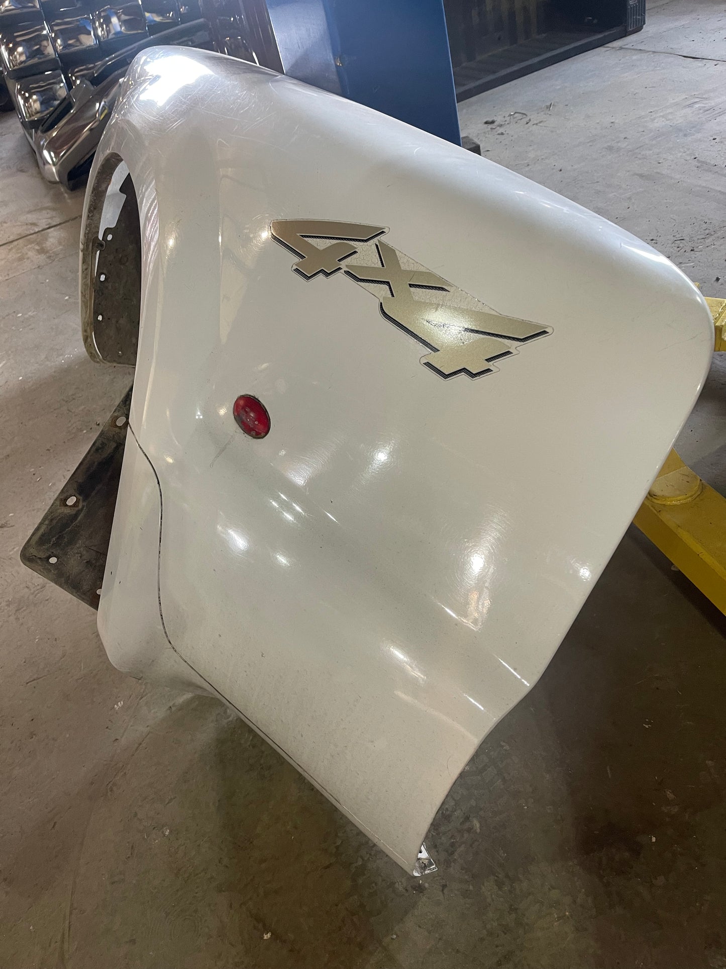99-10 Superduty LH Dually Fender