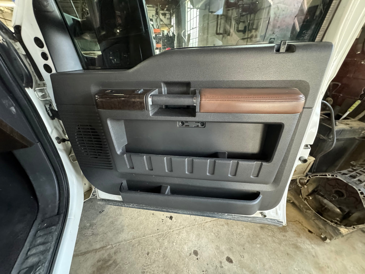 2014 F250 Superduty Platinum 6.7 Powerstroke #1067