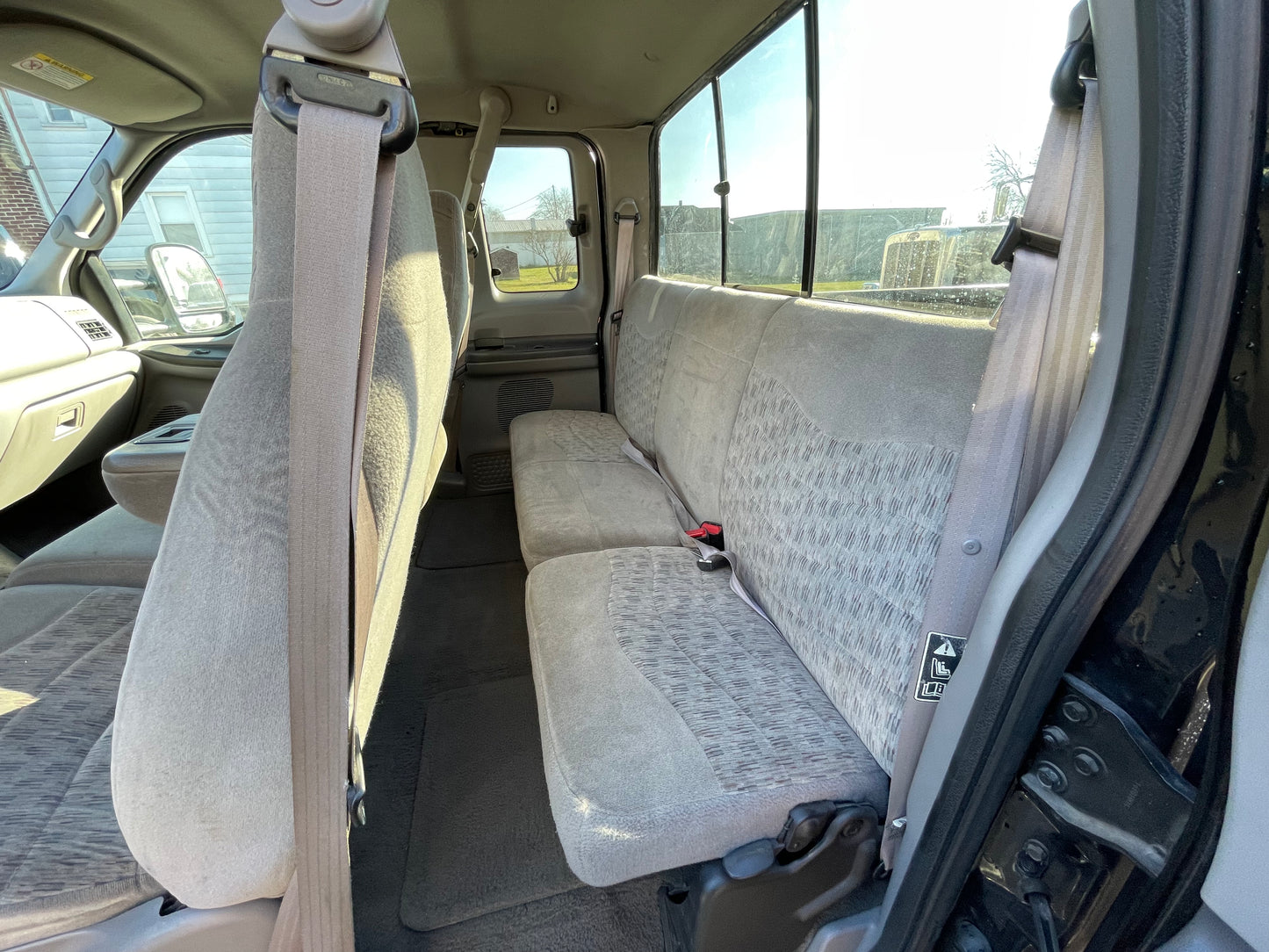 2000 Ford F250 6spd 7.3 112k miles Clean Title