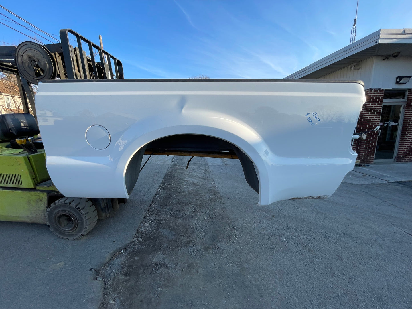 1999-2010 Superduty short bed Oxford white #12616
