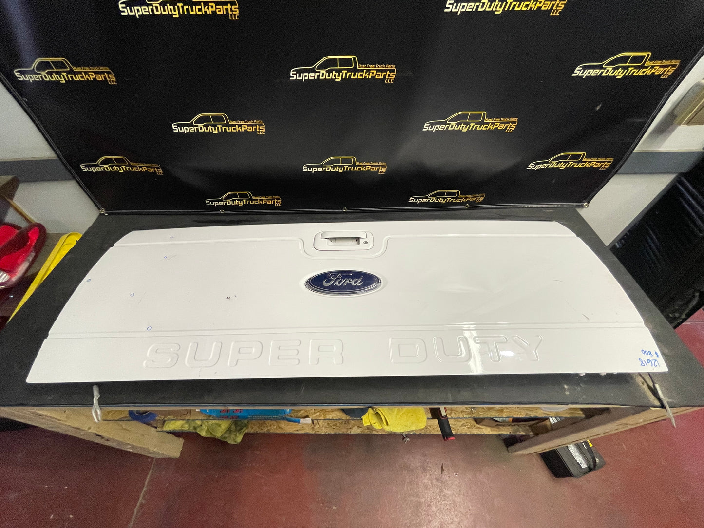 2013-2016 Superduty Tailgate no step no camera (fits 99-16) #12621