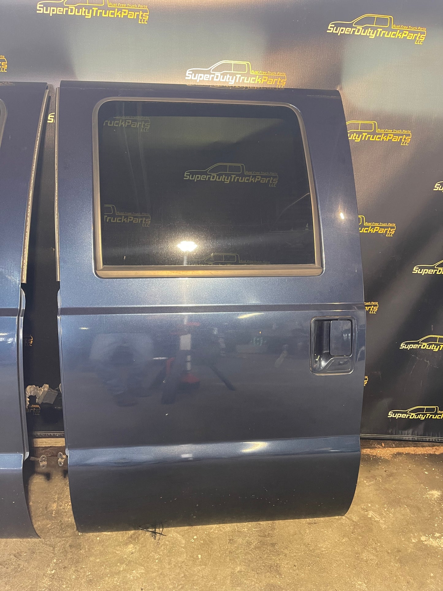 2011-2016 Superduty Crew Cab LH Rear Door Blue Jeans N1