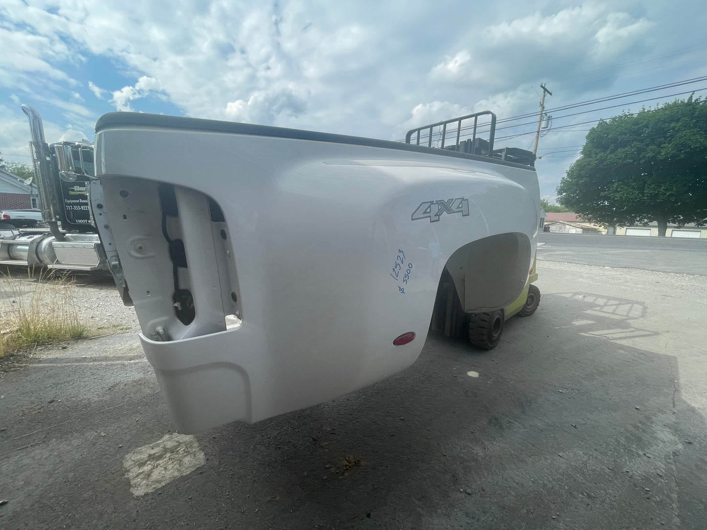 2007-2014 Chevrolet Silverado DRW 8' Bed #12523