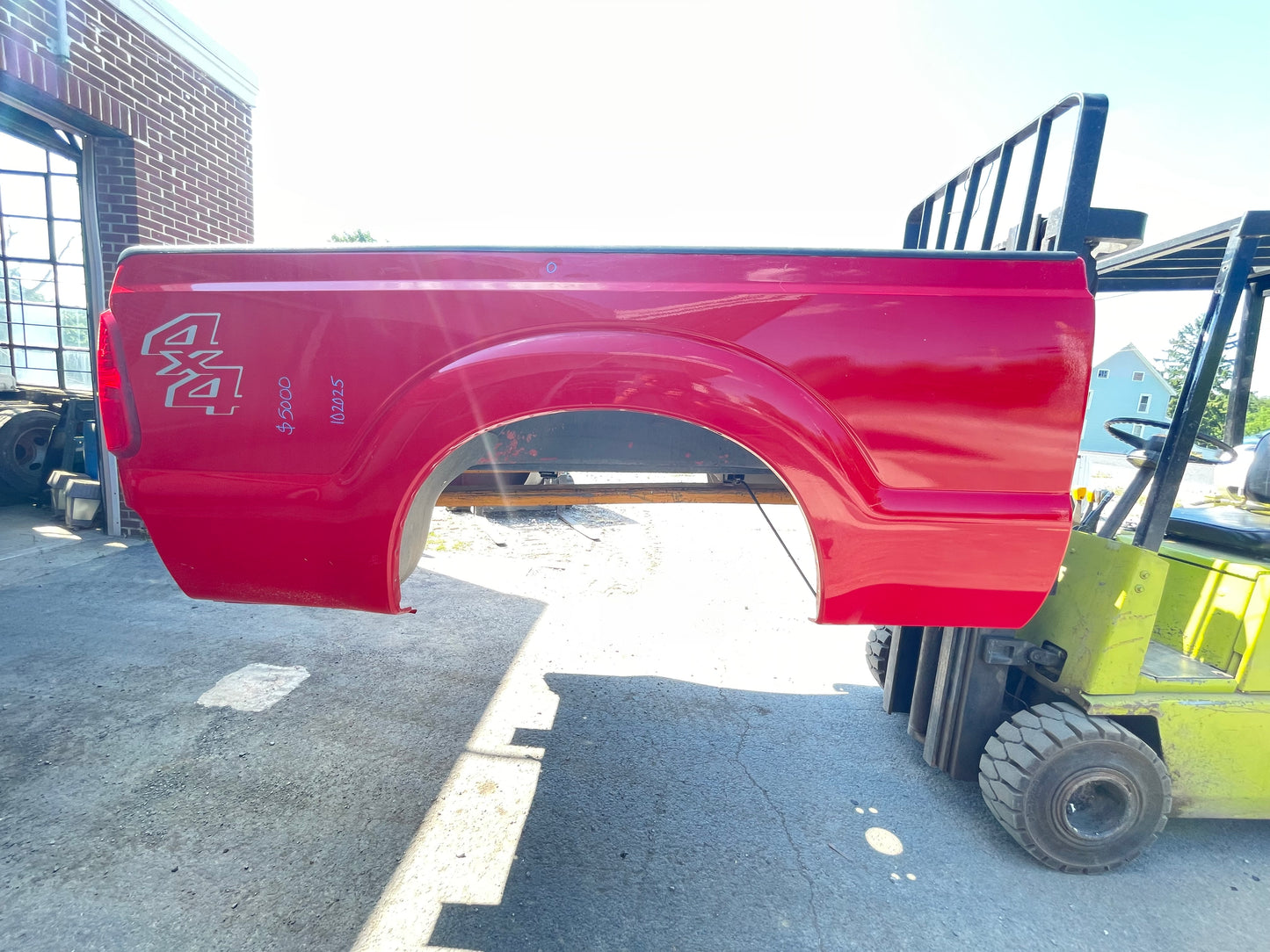 2011-2016 Superduty 6’9” Vermillion Red F1 #102025