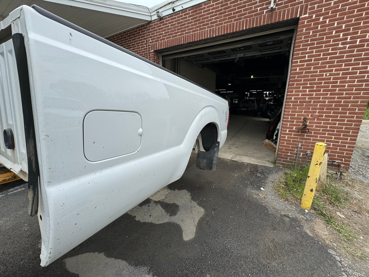 2011-2016 Superduty 8’ bed Oxford white #125101