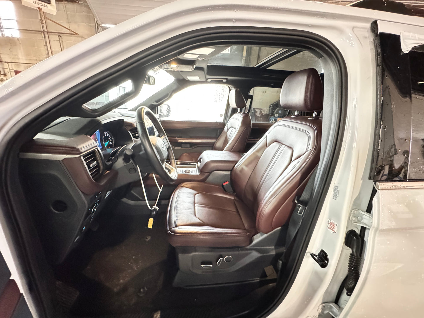 2023 Ford Expedition Limitied MAX 16k Miles Clean Title