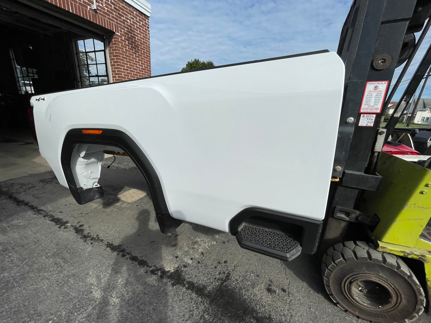 2022 GMC Sierra 8’ Bed #102036