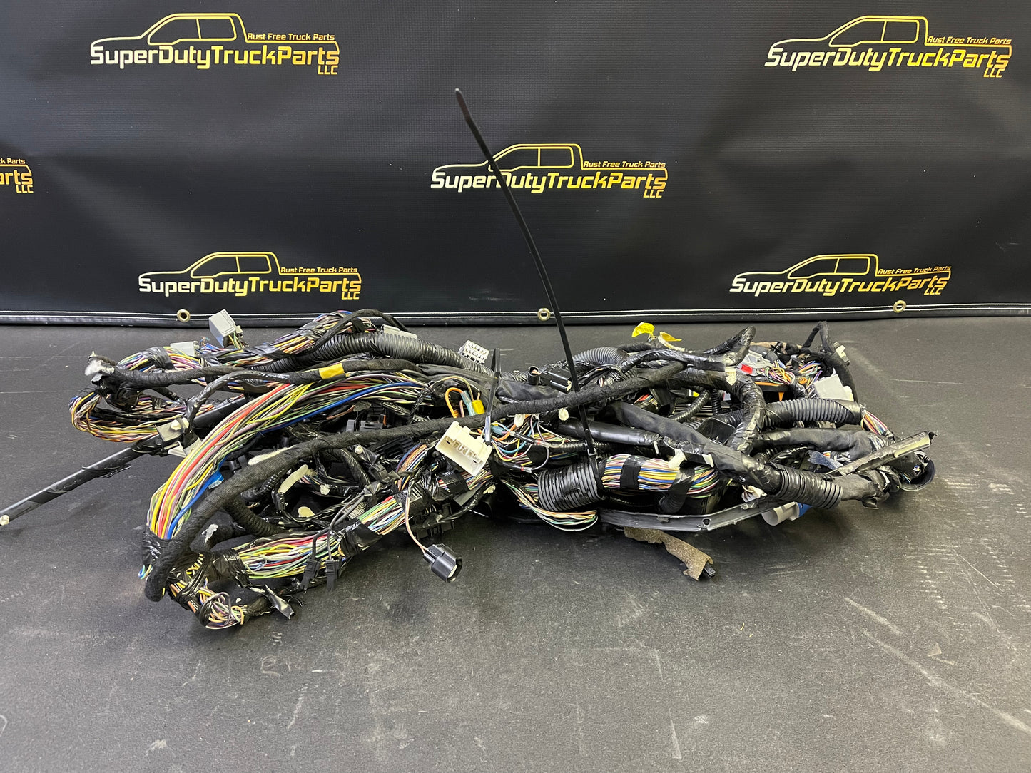 2015 Superduty Crew Cab Lariat harness