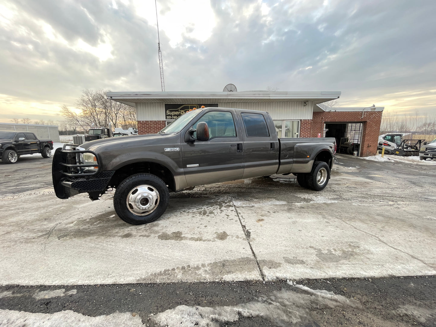 2005 F350 Lariat 146k miles