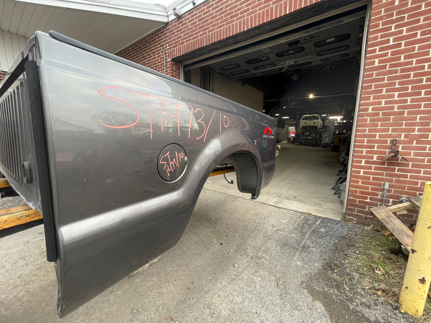 1999-2010 Superduty 6’9” Bed #12574