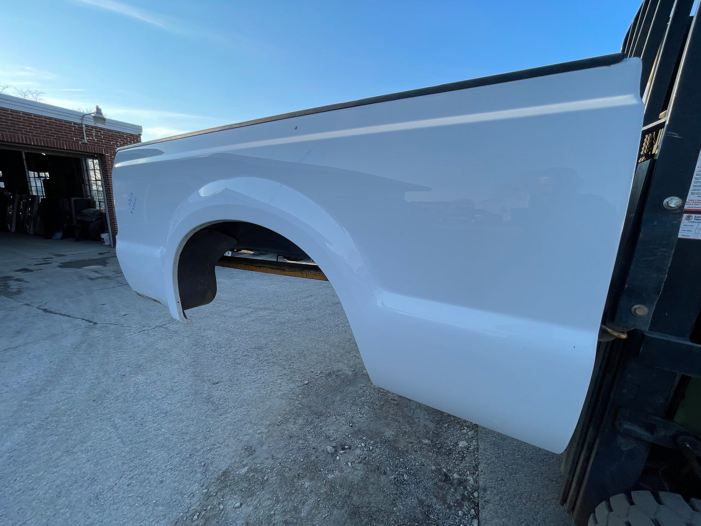 1999-2010 Superduty short bed Oxford white #12616