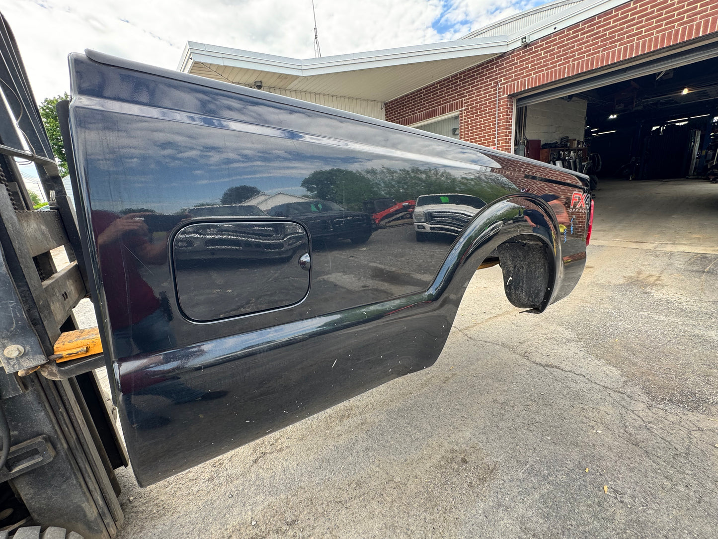 11-16 Superduty 8’ Bed code UH #12714
