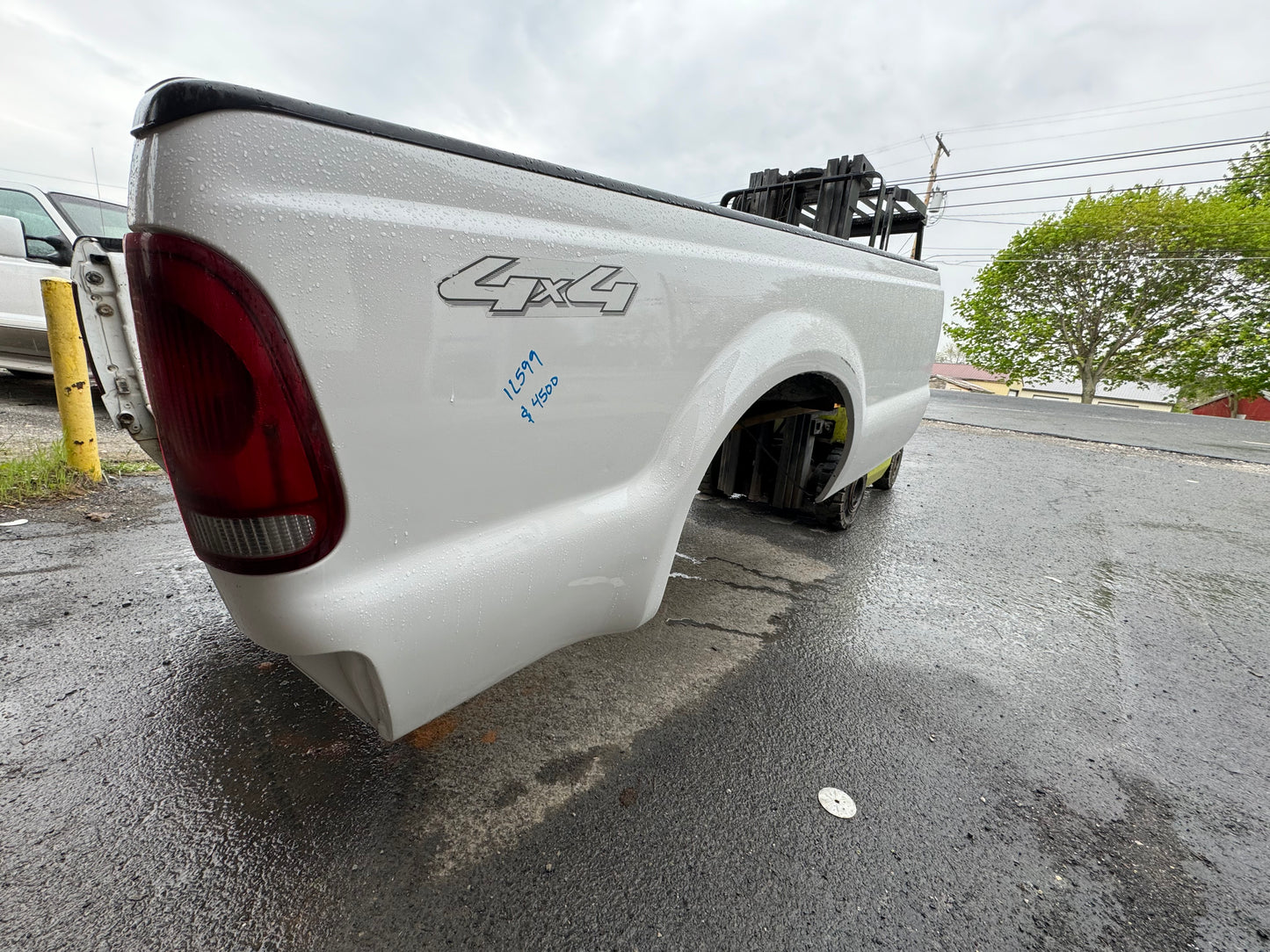 1999-2010 Superduty 8’ bed Oxford white #12599
