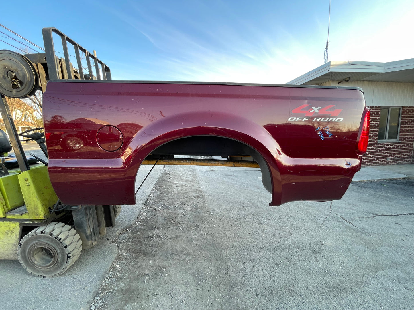 1999-2010 Superduty short bed color code JM #12618