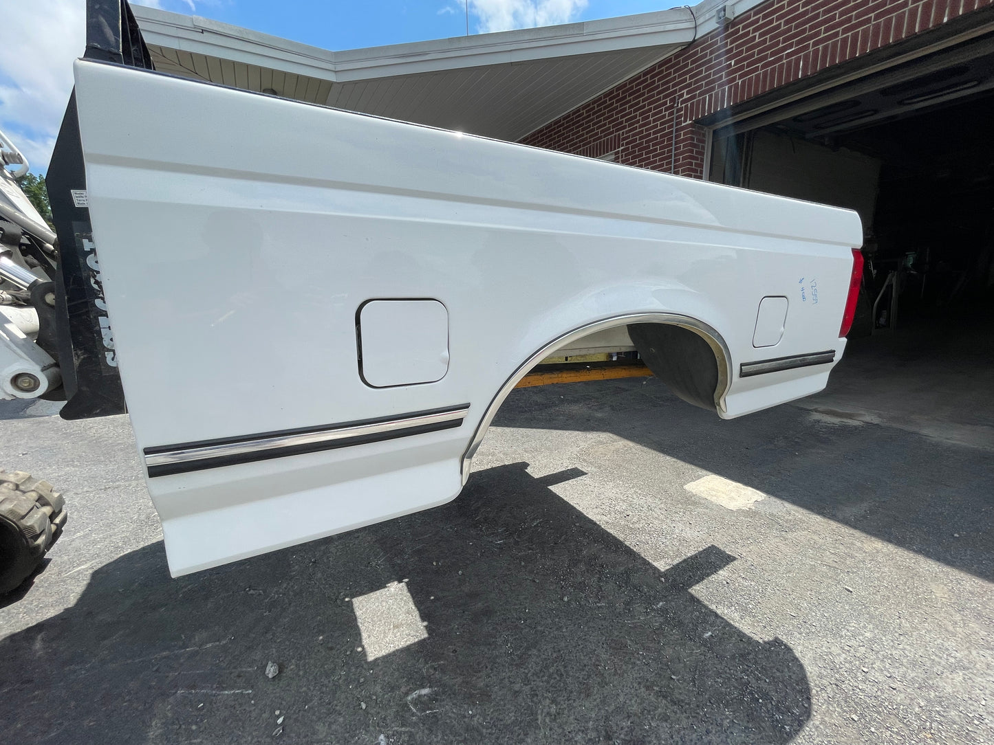 1992-1997 Ford F250 F350 6’9” bed