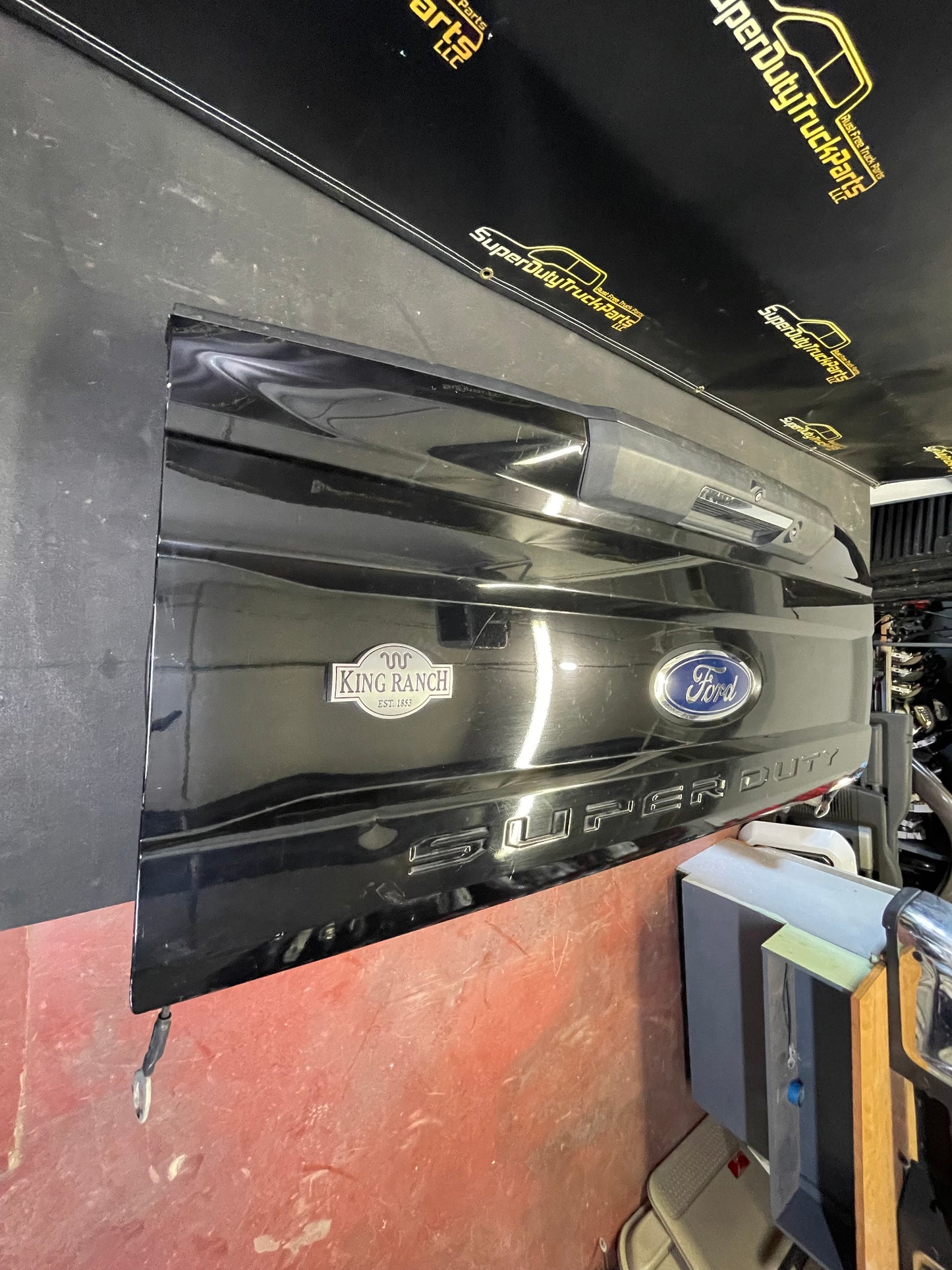 2017-2019 Superduty Tailgate Step-Camera-Power Release- Hitch Illumination- Shadow Black G1- #12617