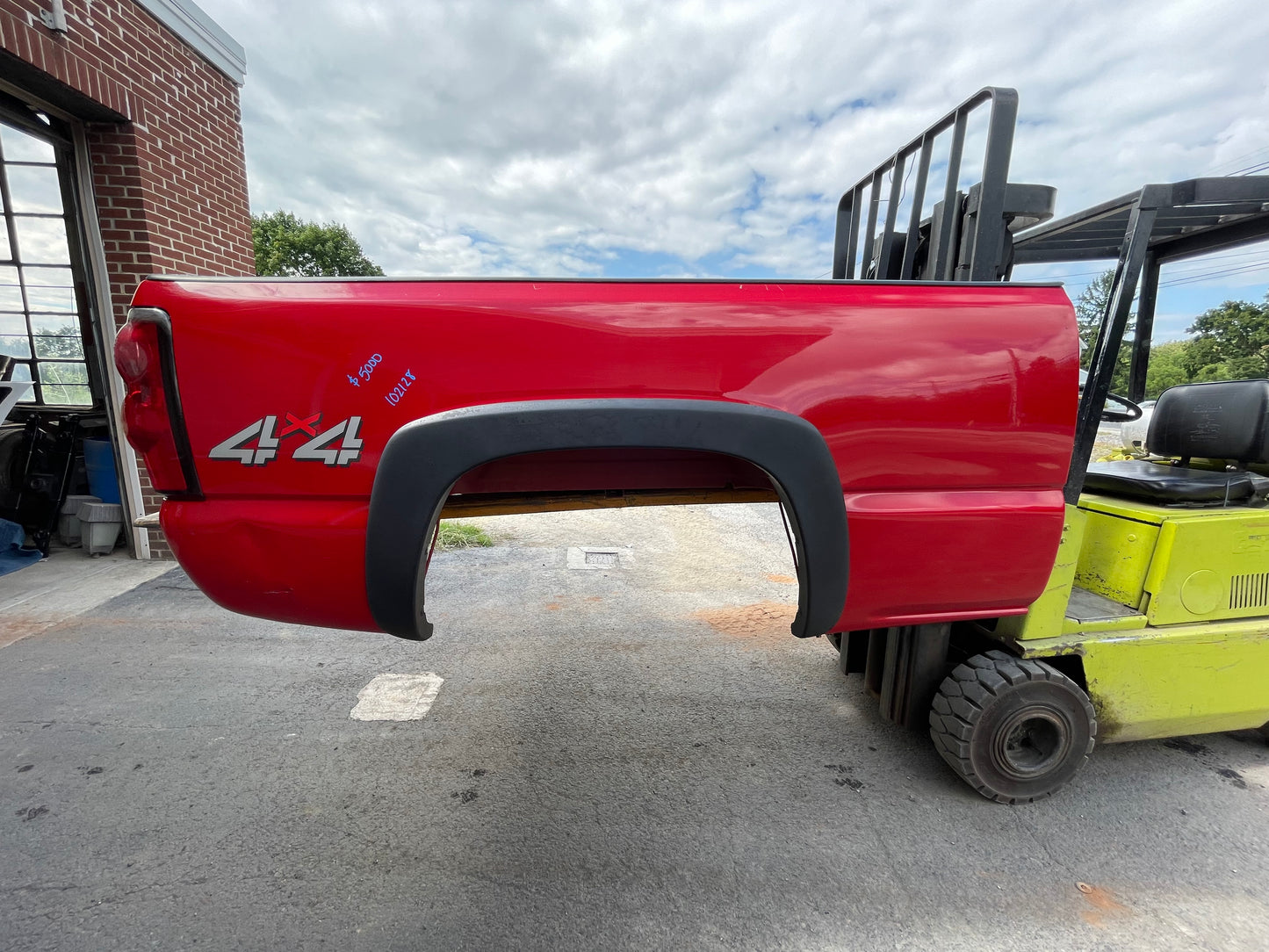 1999-2006 GM 6’6” Bed #102128