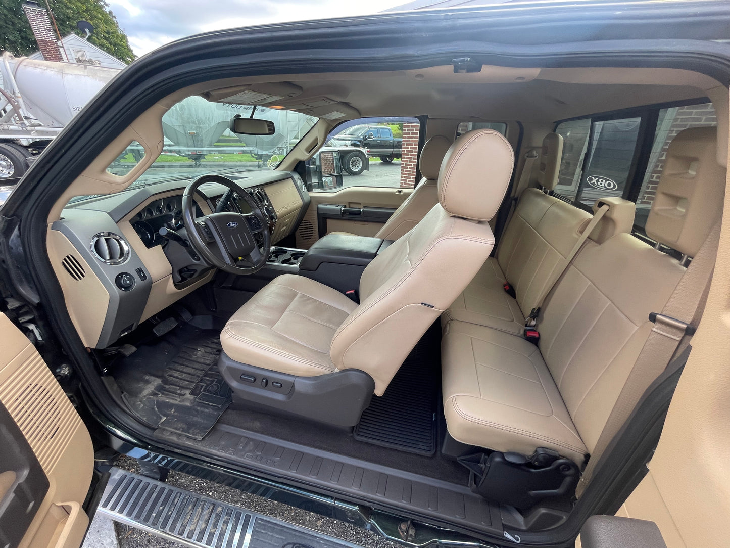2012 F250 Lariat 6.7 Powerstroke 98k Miles