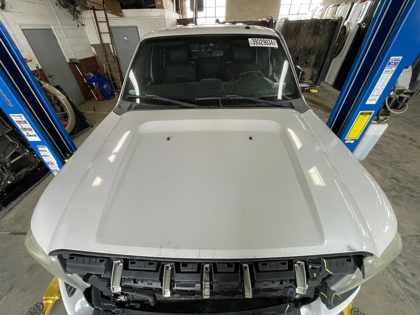 2011-2016 Superduty Hood Pearl White UG #1063