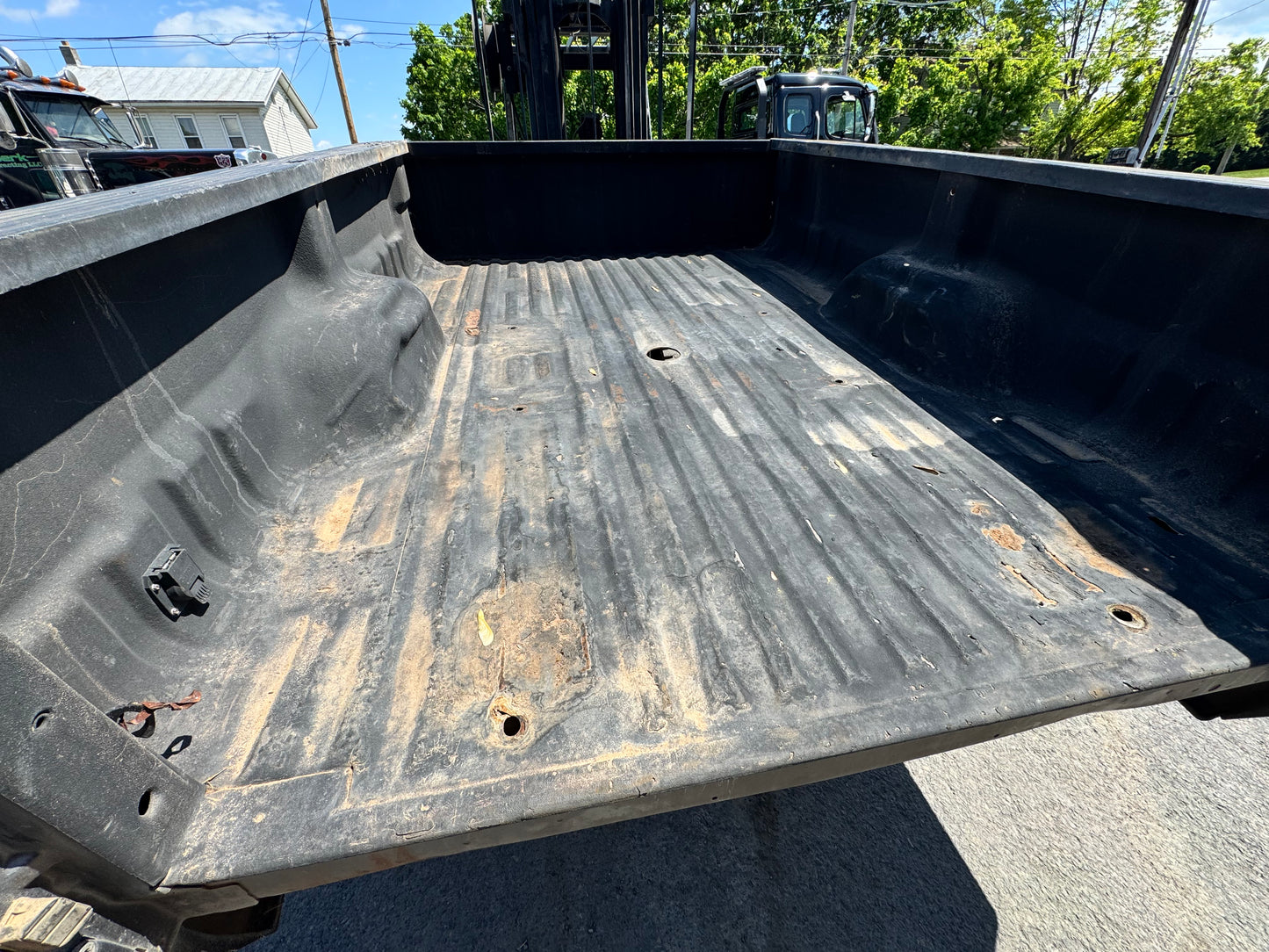 11-16 Superduty 8’ Bed code UJ #12715
