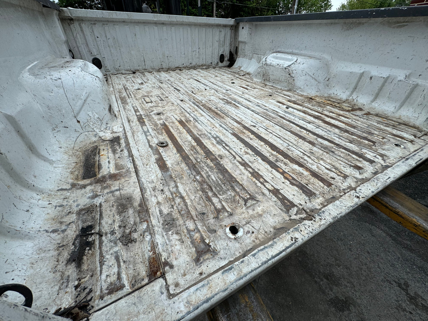 2011-2016 Superduty 6’9” Oxford white #12636