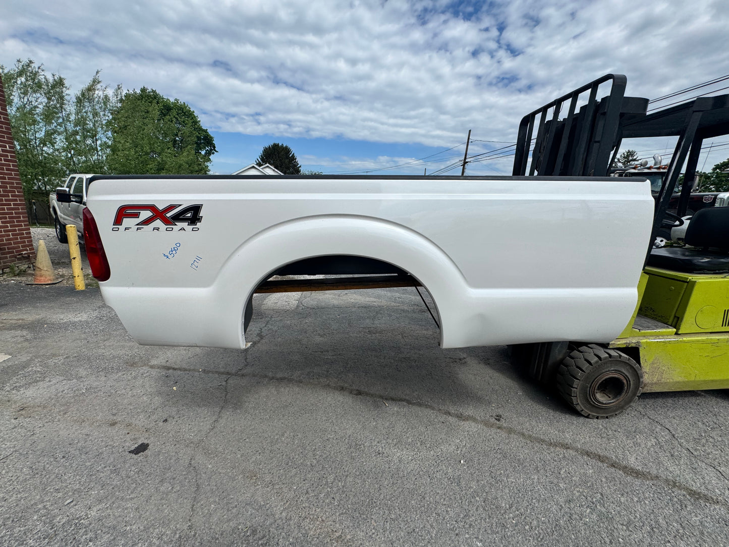 11-16 Superduty 8’ Bed Pearl White UG #12711