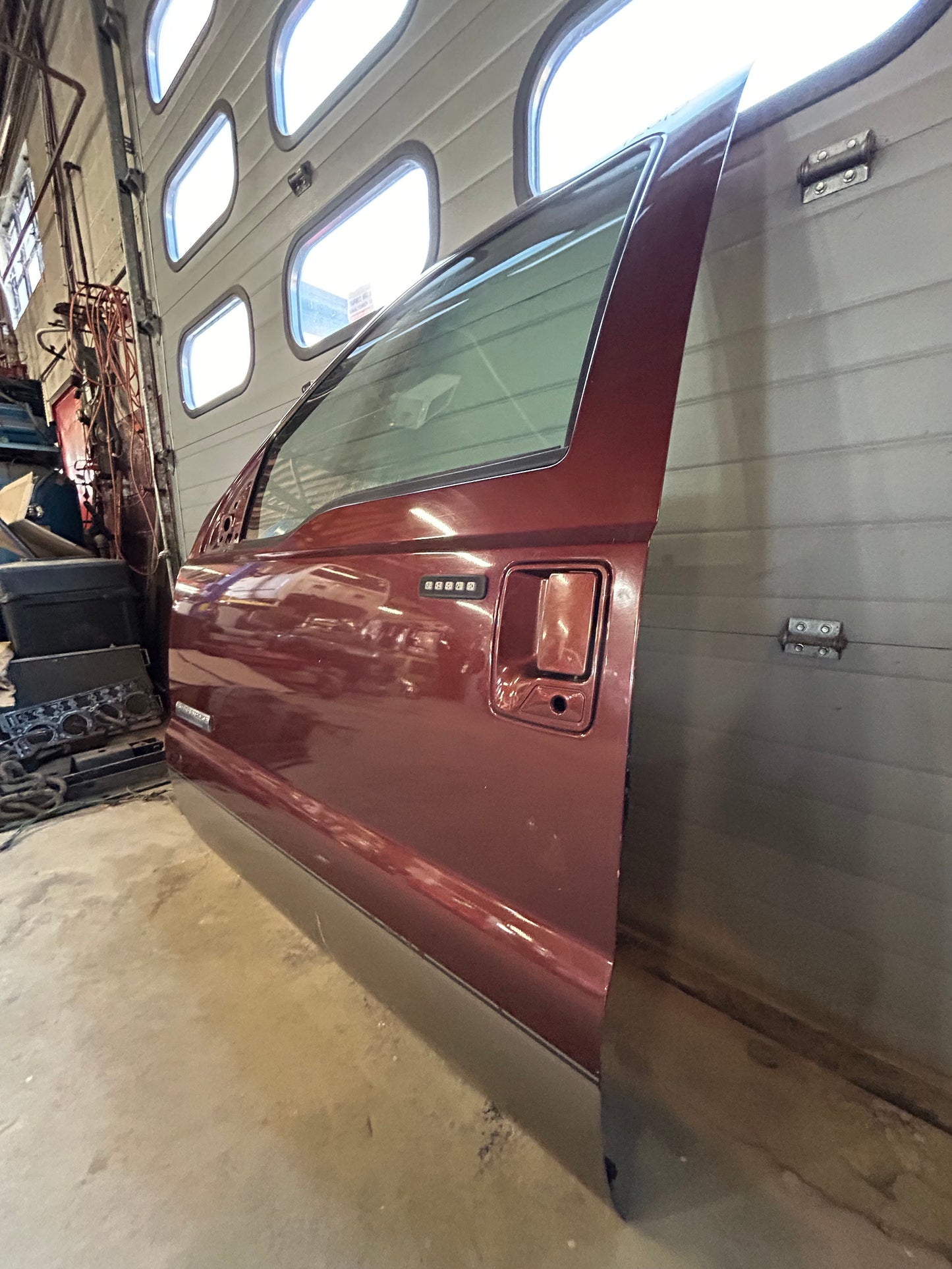 99-07 Superduty Driver Door Color T5/AQ #12615