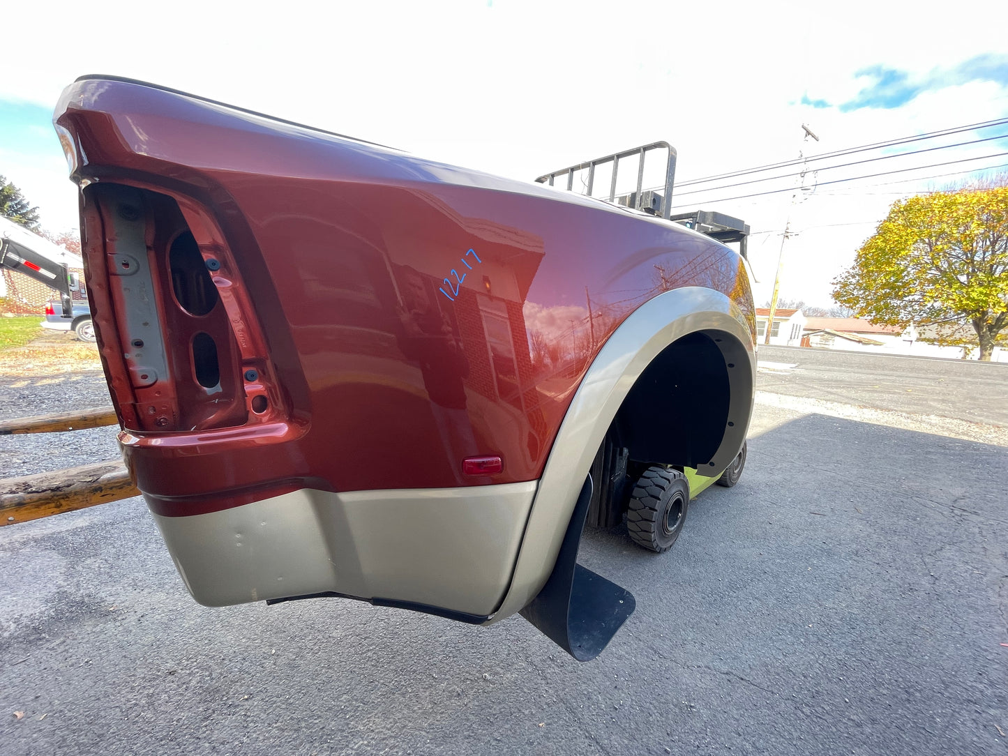 Ram 3500 Mega Cab DRW 6’4” Bed