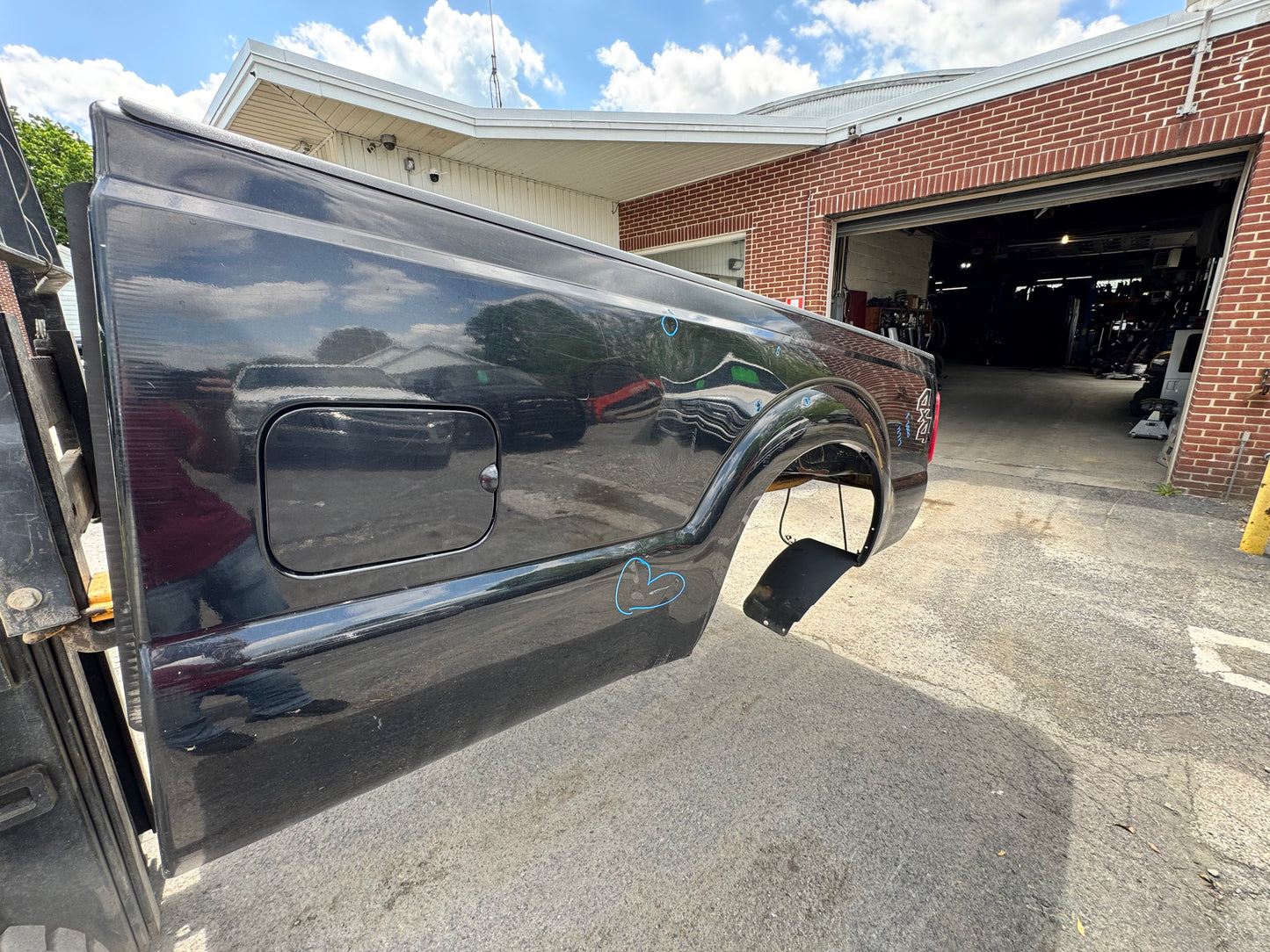 11-16 Superduty 8’ Bed code UH #12717