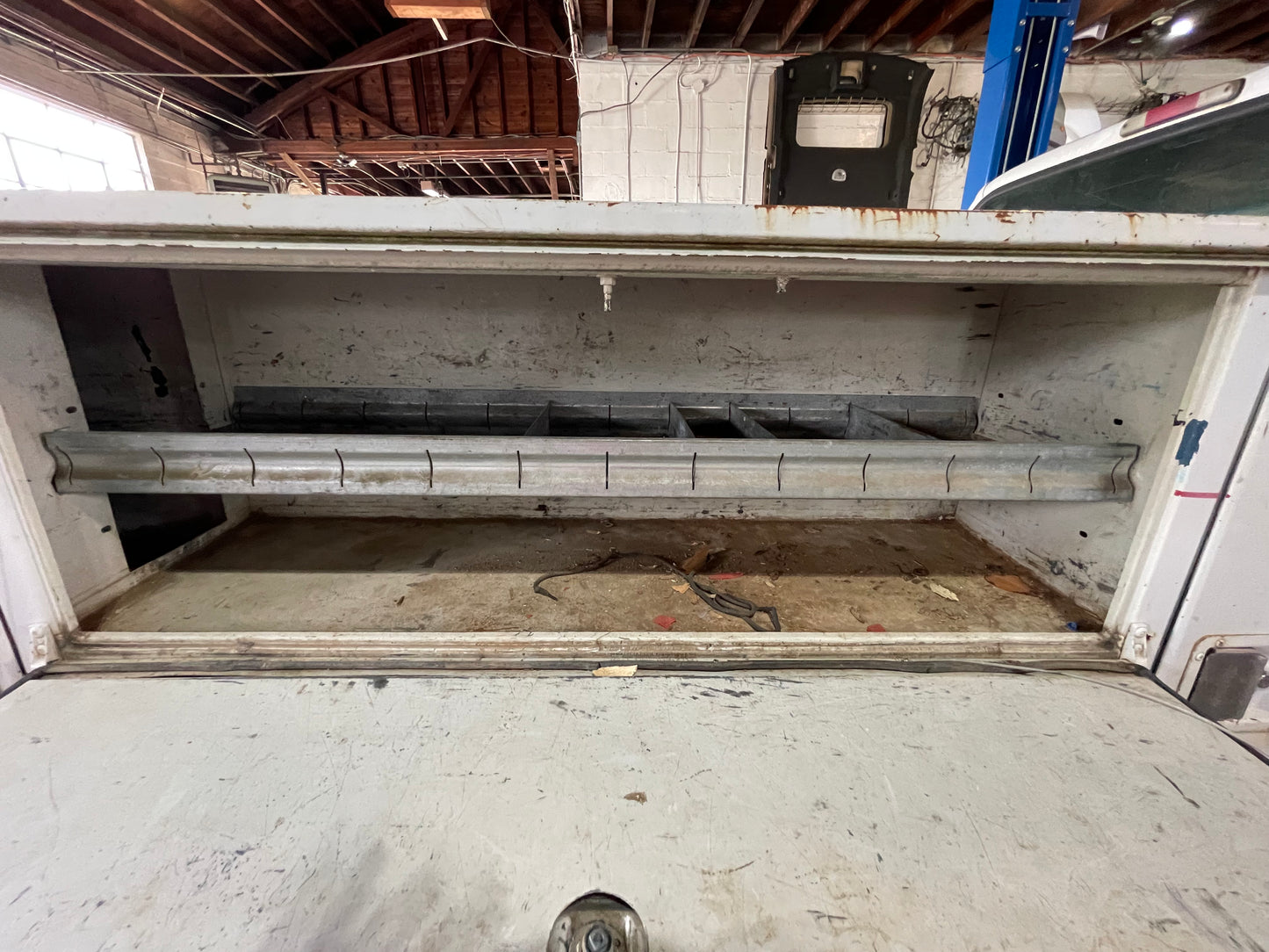 99-10 Superduty 8’ SRW Utility Bed