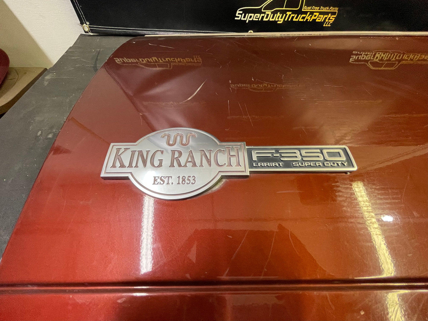 2005-2007 Superduty King Ranch Tailgate (fits 99-07) color T5