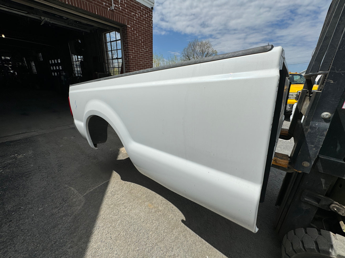 1999-2010 Superduty 8’ bed Oxford white #12597
