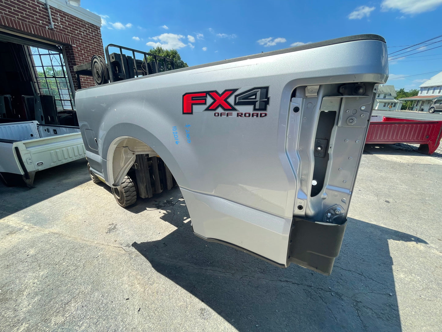 2017-2022 Superduty 6’9” Silver UX