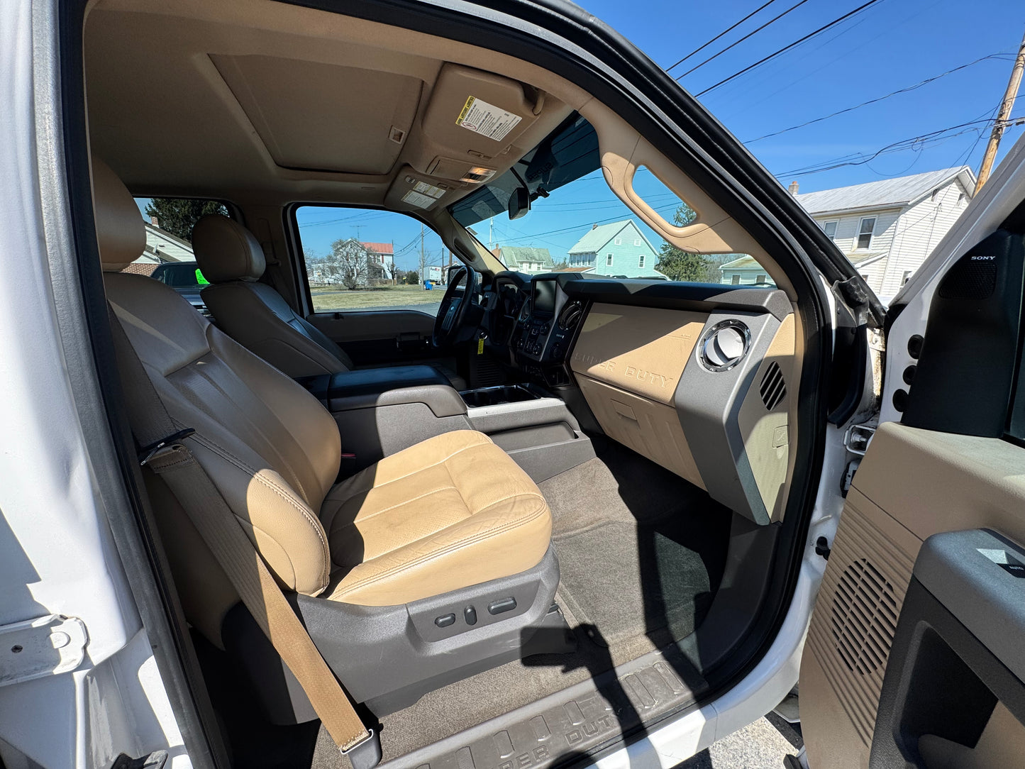 2013 F250 Lariat 110k miles Clean Title