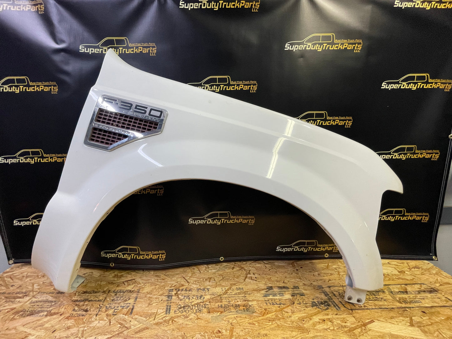 2008-2010 Superduty RH Front Fender Oxford White
