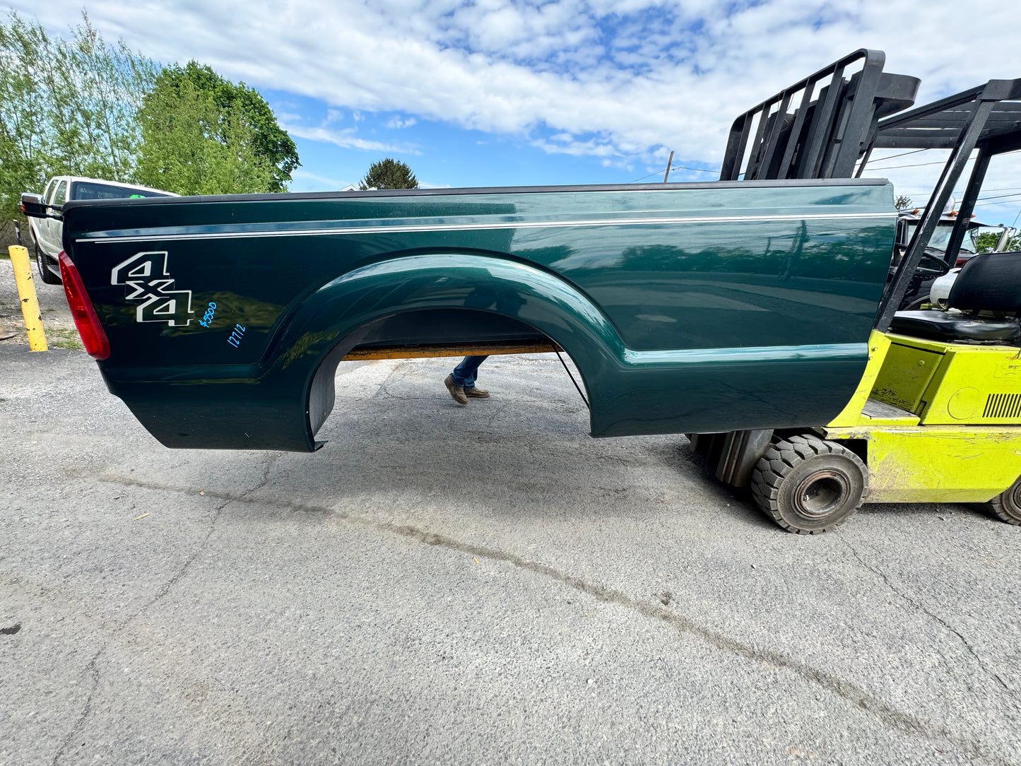 11-16 Superduty 8’ Bed code GG #12713