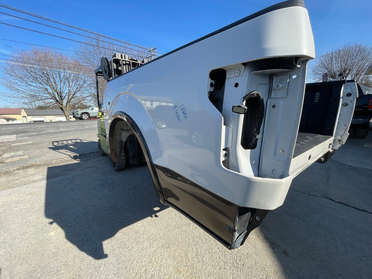 2015-2020 F150 5’6” pearl white/carribou #12601