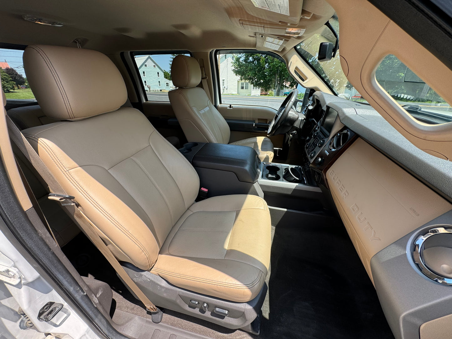 2015 F350 Lariat 83k miles- Rebuilt title