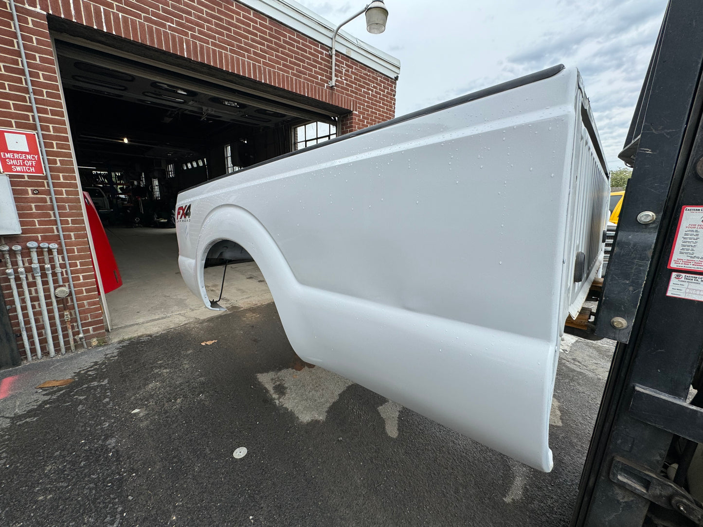 2011-2016 Superduty 8’ bed Oxford white #125100