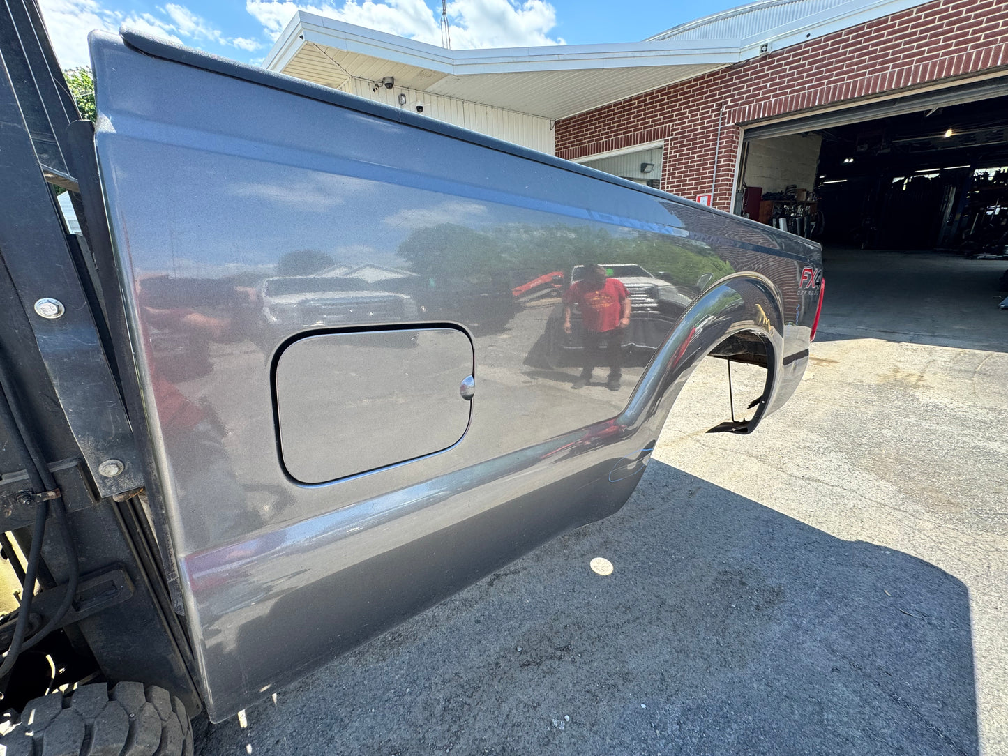 11-16 Superduty 8’ Bed code UJ #12715