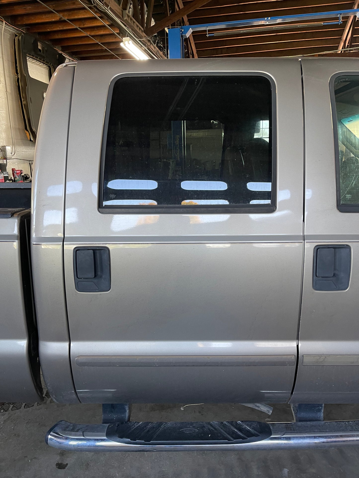 99-07 Superduty Passenger Rear Door Arizona Beige