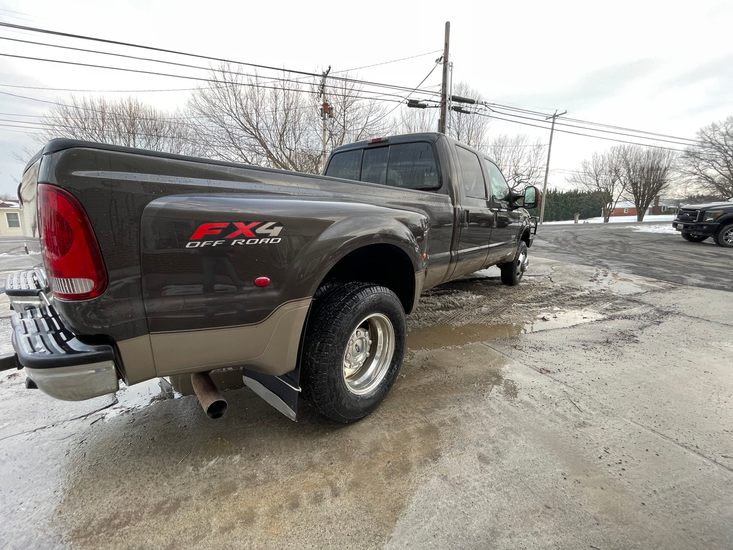 2005 F350 Lariat 146k miles