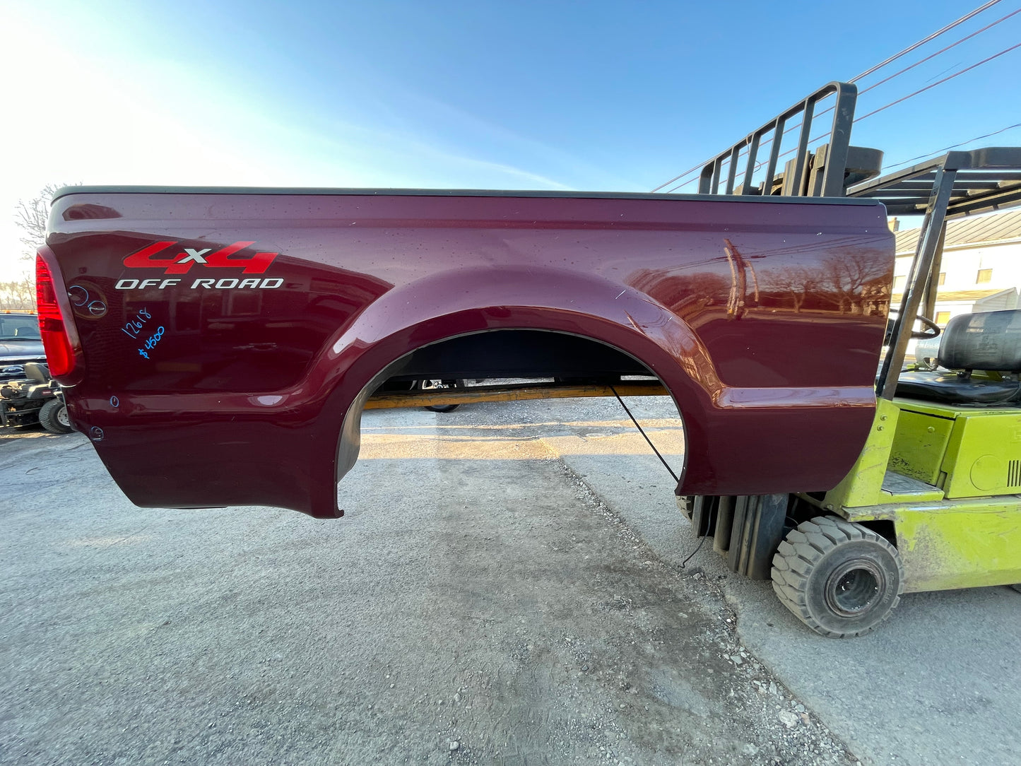 1999-2010 Superduty short bed color code JM #12618
