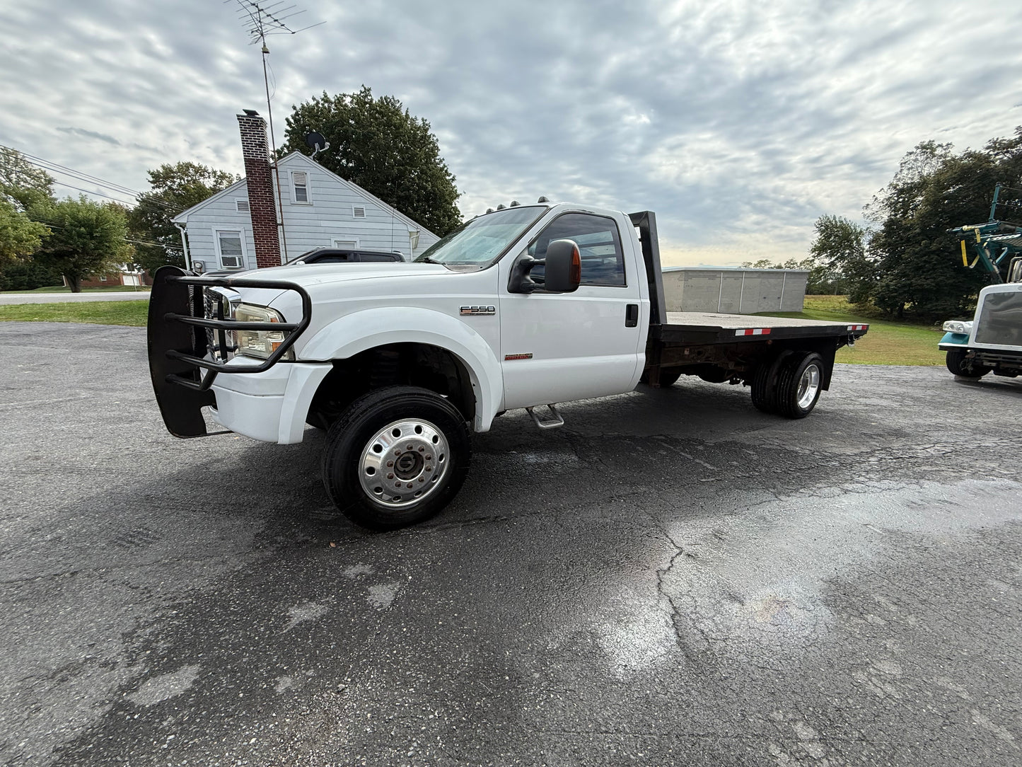 2005 F550 6.0 Powerstroke Clean Title 275k Miles #2000